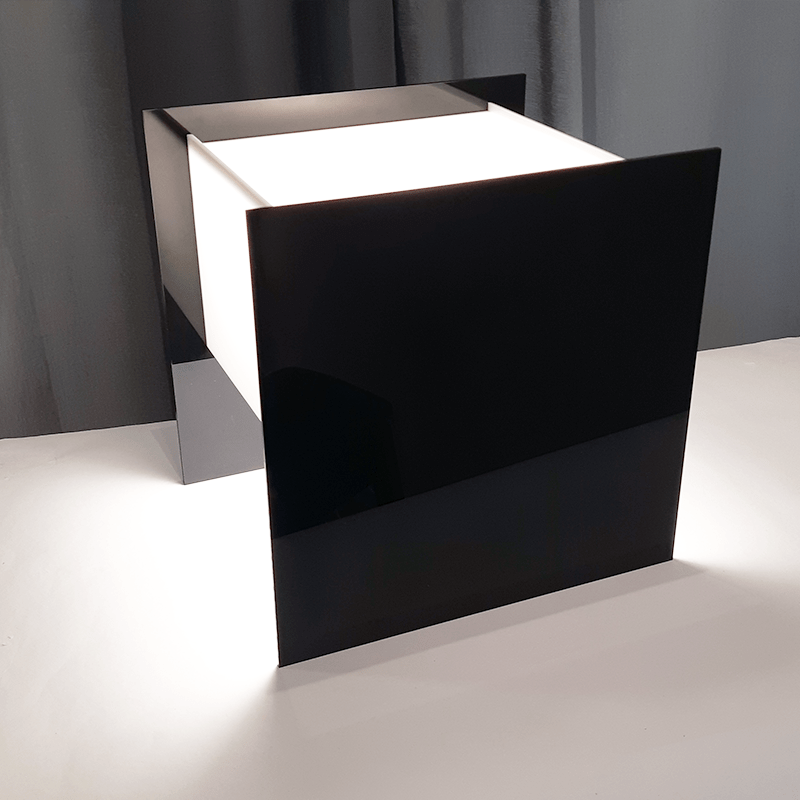 Luminária Cubo em Acrílico RSF - Preto, Azul e Branco